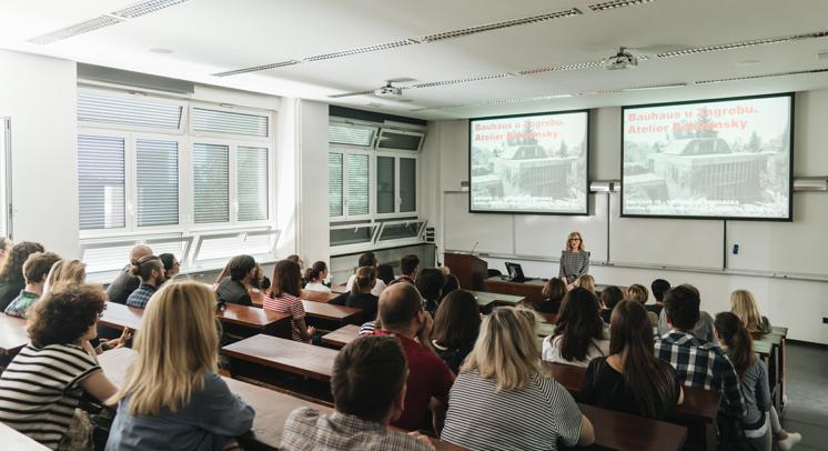 100 godina Bauhausa. Bauhaus u Zagrebu. Atelijer Bohutinsky - šetnja i predavanje prof. dr. Karin Šerman