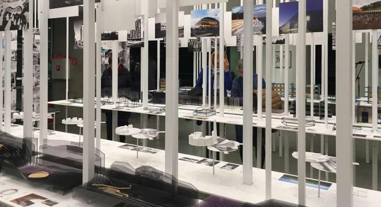 Izložba i obilazak paviljona Fitting Abstraction u MSU Zagreb, instalacije kojom se Hrvatska predstavila na 14. Venecijanskom bijenalu arhitekture Fundamentals. Absorbing Modernity 1914-2014