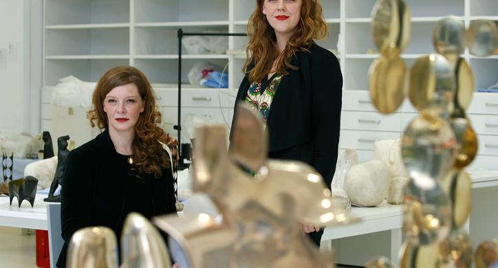 Svjetlonosne forme - likovni postav izložbe