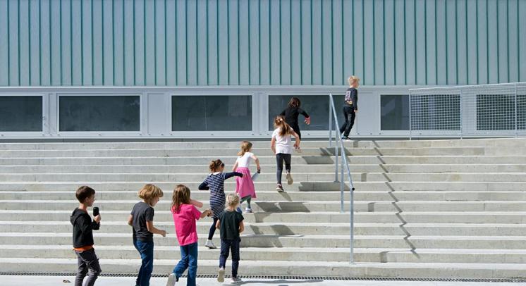 Javna predavanja u sklopu kolegija Zgrade društvenog standarda